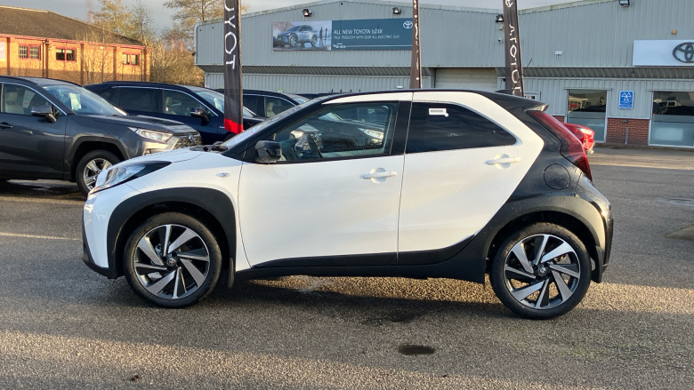 Toyota Aygo X 1.0 VVT-i Edge 5dr Petrol Hatchback